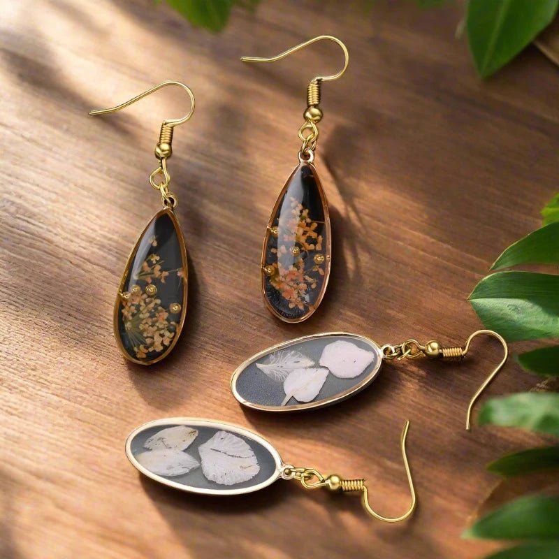 Geometric Dried Flower Earrings - The Humble Crescent