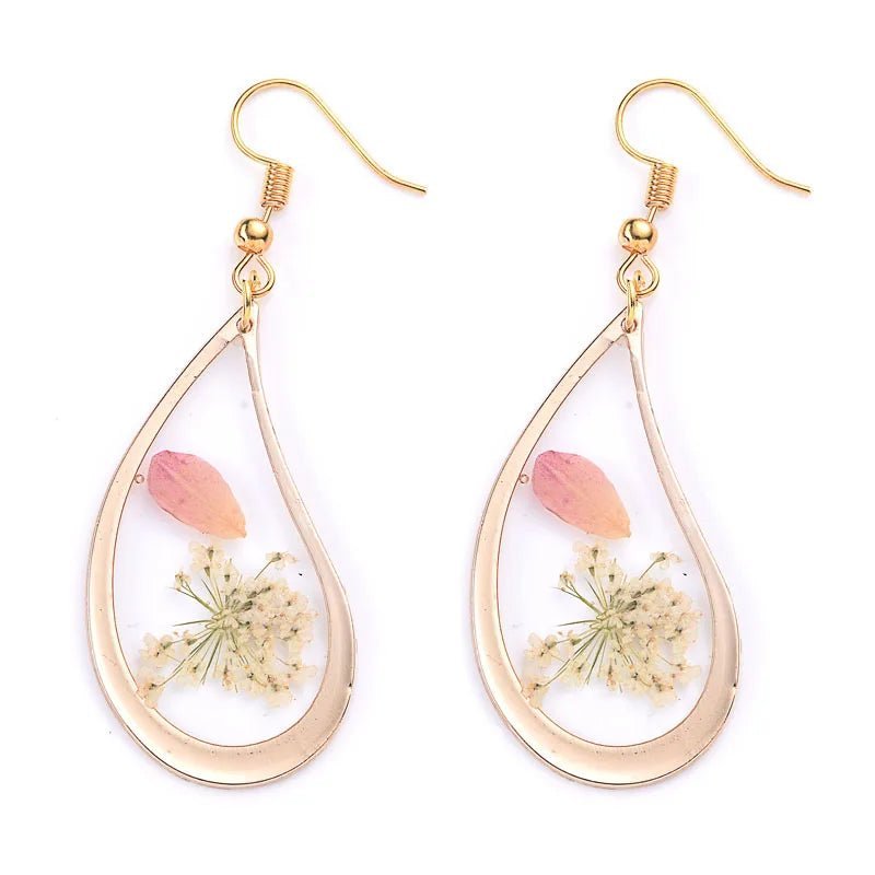 Geometric Dried Flower Earrings - The Humble Crescent